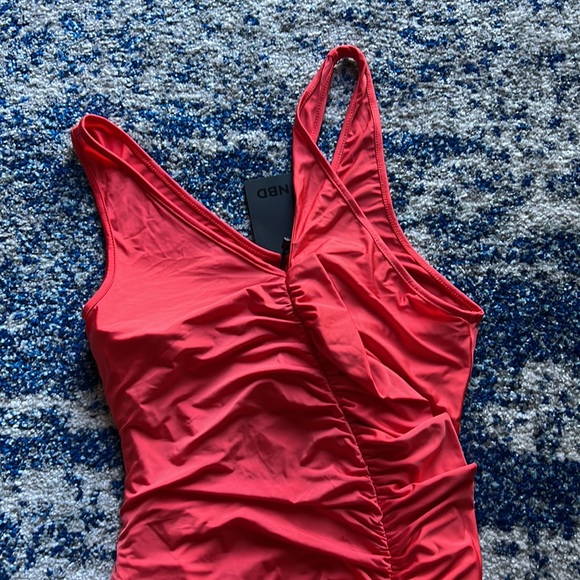 NBD Antoine Mini Dress in Fiery Red XS - Picture 5 of 8
